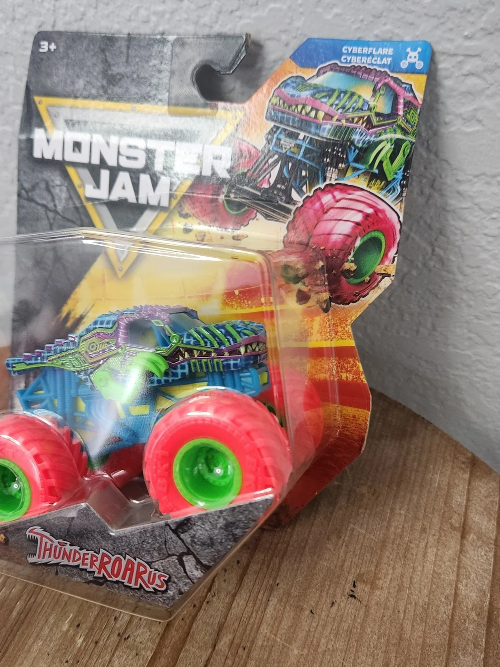 New Rare Spin Master 2026 Monster JAM Thunderroarus Cyberflare Series 46 Truck